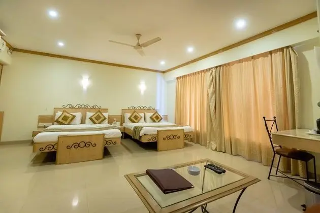 Super Deluxe Room