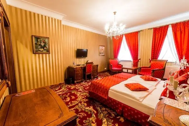 Superior Tek Büyük veya İki Ayrı Yataklı Oda