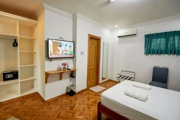 Deluxe Tek Büyük Yataklı Oda, Bahçe Manzaralı