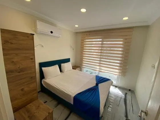 1+1 Oda, Kara Manzaralı, Balkonlu