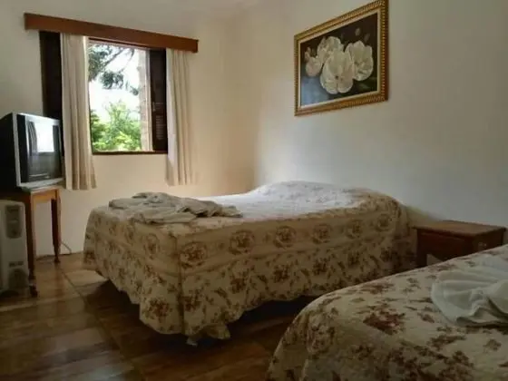 Luxury Üç Kişilik Oda, Bahçe Manzaralı