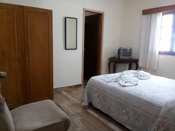 Standard Tek Büyük Yataklı Oda, Bahçe Manzaralı