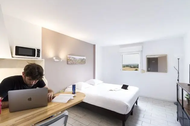 Superior Stüdyo (for 2)