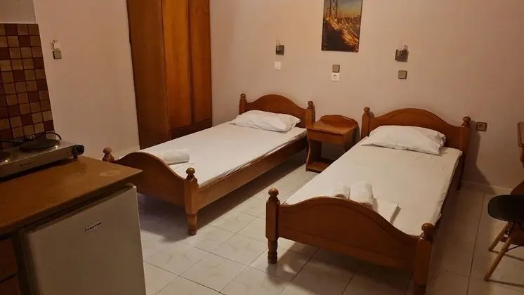 Standard Tek Büyük Yataklı Oda