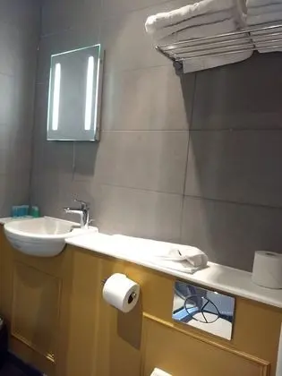 İki Ayrı Yataklı Oda