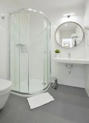 Standard Tek Büyük veya İki Ayrı Yataklı Oda