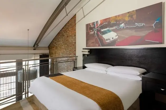 Çatı Katı (Loft)