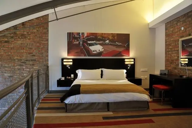 Çatı Katı (Loft)