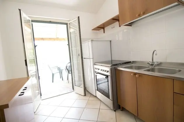 Basic Ev, 2 Yatak Odası, Küçük Mutfak