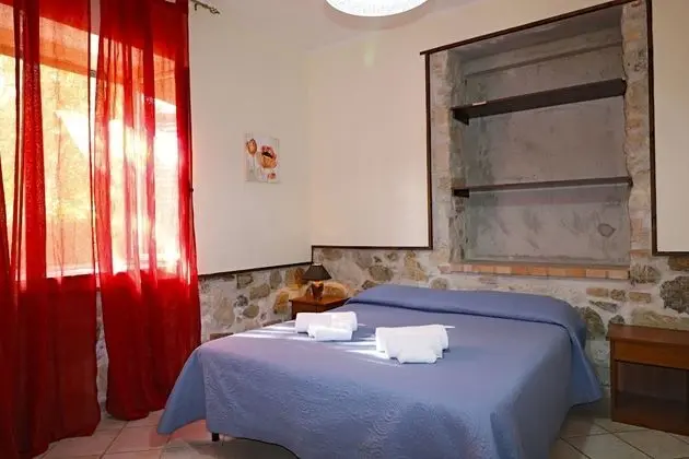 Basic Ev, 2 Yatak Odası, Küçük Mutfak