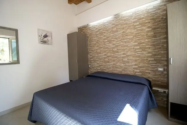 Basic Ev, 2 Yatak Odası, Küçük Mutfak