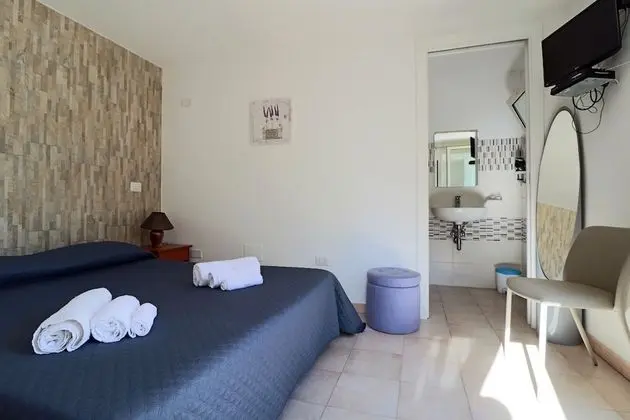 Classic Tek Büyük Yataklı Oda