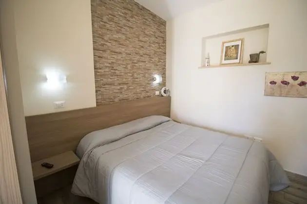 Classic Tek Büyük Yataklı Oda