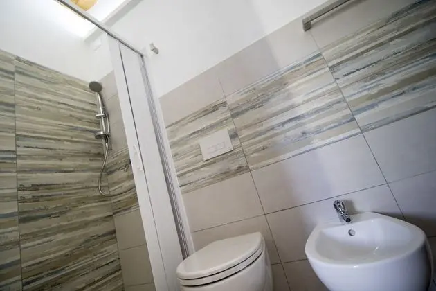 Classic Tek Büyük Yataklı Oda