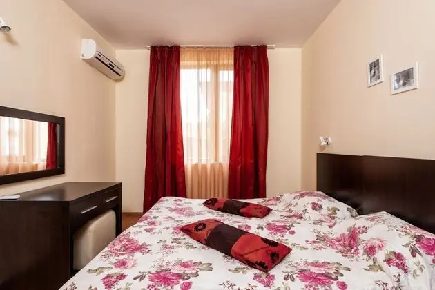 Apart Daire, 3 Yatak Odası, Park Manzaralı