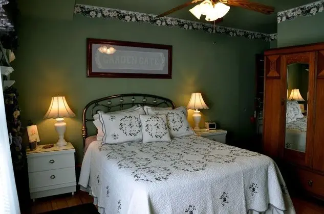 Oda, 1 Büyük (Queen) Boy Yatak, Sigara İçilmez (Garden Suite)