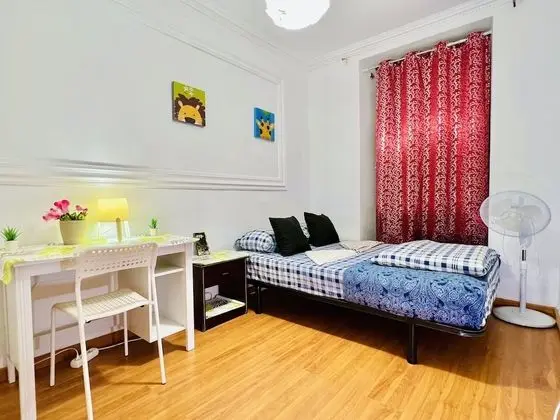 Tek Büyük Yataklı Oda