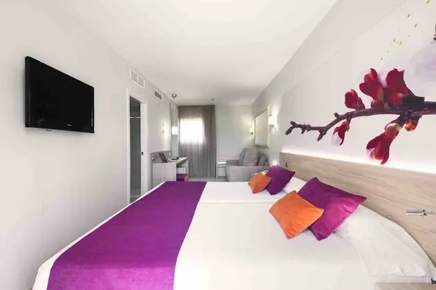 Tek Büyük Yataklı Oda, Balkon