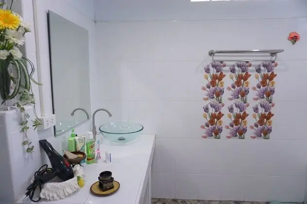 Deluxe Room with Air-conditioner