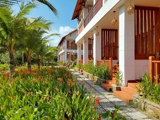 Deluxe Tek Büyük Yataklı Oda, Bahçe Manzaralı