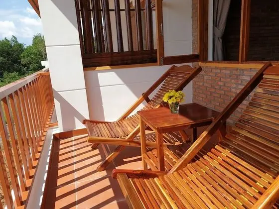 Deluxe Tek Büyük Yataklı Oda, Bahçe Manzaralı
