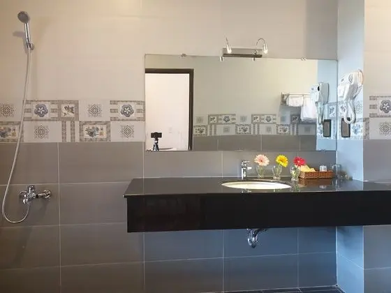 Deluxe Tek Büyük Yataklı Oda, Bahçe Manzaralı
