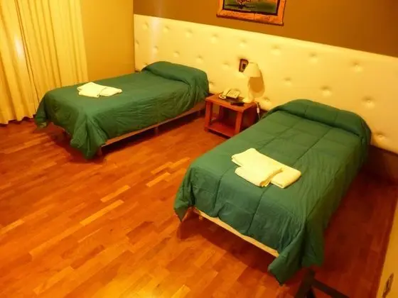 Tek Büyük Yataklı Oda