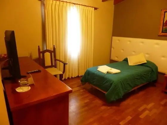 Tek Büyük Yataklı Oda