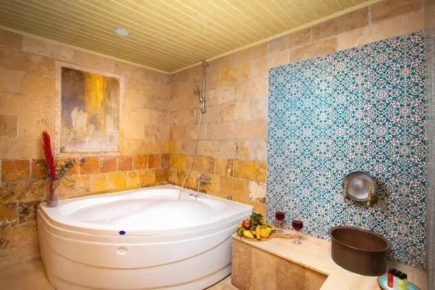 Deluxe Jakuzili Suite,    , Hamamlı