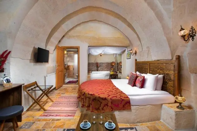 Deluxe Mağara Suite, Jakuzili