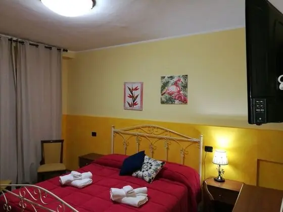 Classic Tek Büyük veya İki Ayrı Yataklı Oda