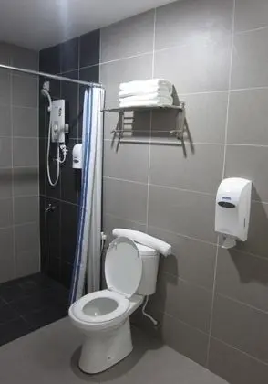 Deluxe Oda, 1 En Büyük (King) Boy Yatak