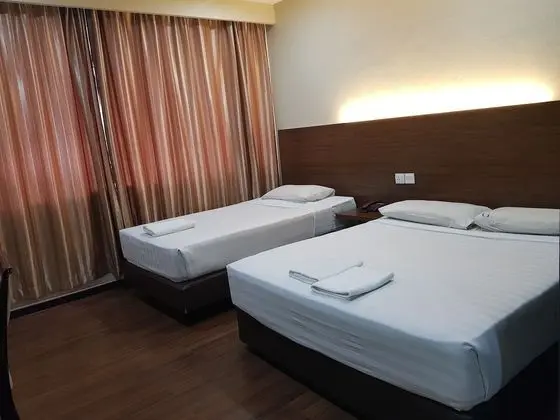 Üç Kişilik Oda
