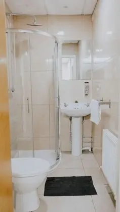 Ortak Ranzalı Oda, Karma Ranzalı Oda (Sleep 6 )