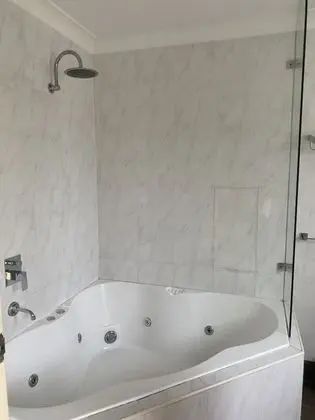 Deluxe Tek Büyük Yataklı Oda, 1 Büyük (Queen) Boy Yatak, Sıcak Su Küveti