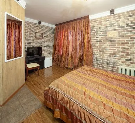 Comfort Tek Büyük Yataklı Oda
