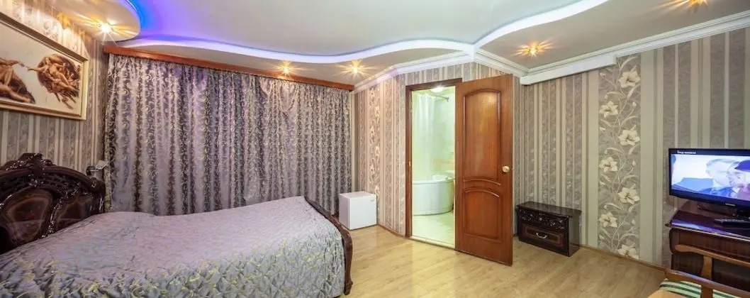 Comfort Tek Büyük Yataklı Oda