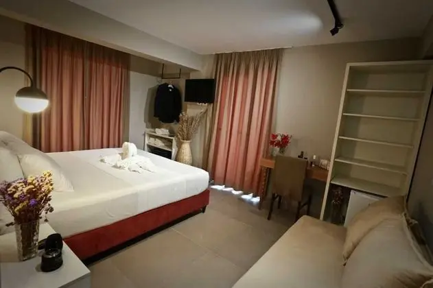 Comfort Tek Büyük Yataklı Oda