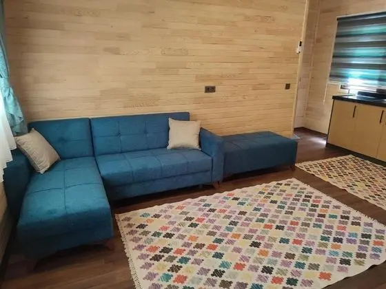 Apart 2+1 Oda, Bahçe Manzaralı, Mutfaklı