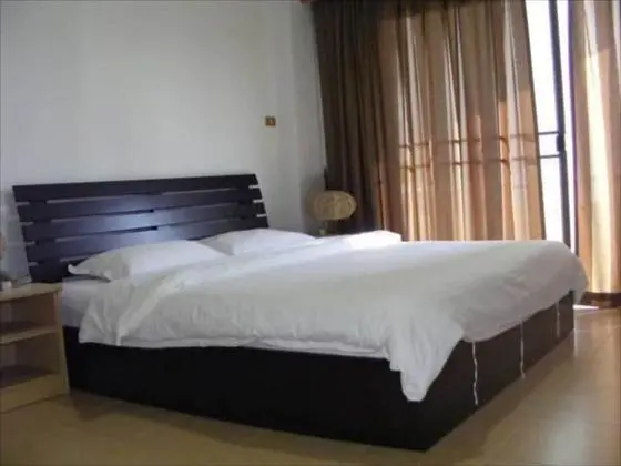 1 Bedroom Suite