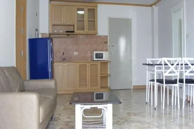 1 Bedroom Suite