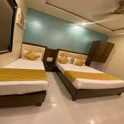 Deluxe Üç Kişilik Oda