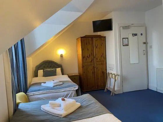 İki Ayrı Yataklı Oda (Room 5)