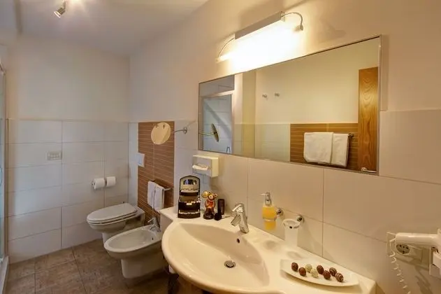 Comfort Tek Büyük Yataklı Oda, Sigara İçilmez, Dağ Manzaralı