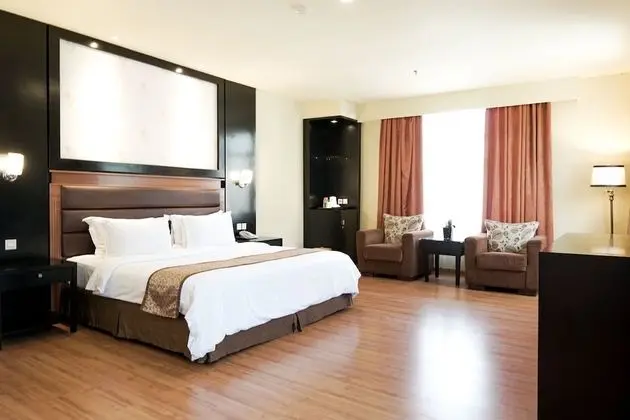 Deluxe Tek Büyük veya İki Ayrı Yataklı Oda