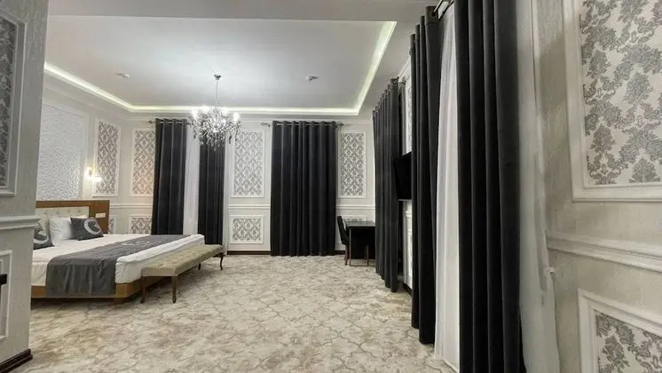 Deluxe Tek Büyük Yataklı Oda