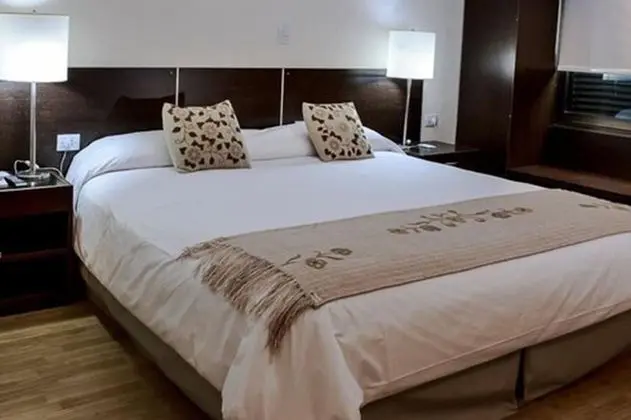 Superior Tek Büyük veya İki Ayrı Yataklı Oda