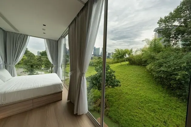 Maple Duplex Suite