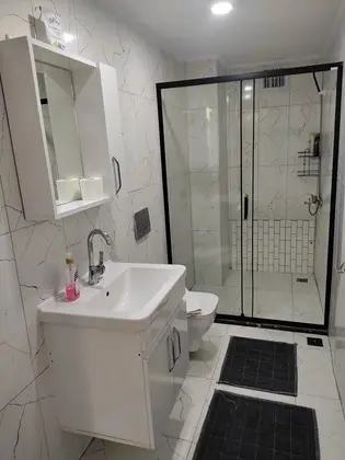 Apartment, Bahçe veya Sokak Manzaralı, Balkonlu