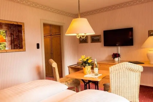 Comfort Tek Büyük Yataklı Oda